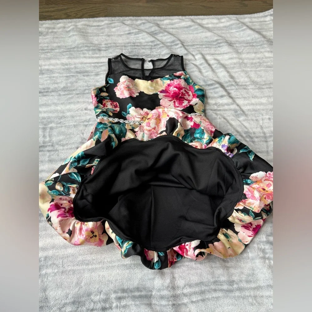 Speechless Floral‎ Kids Dress with Pink and Cream Accents size 8